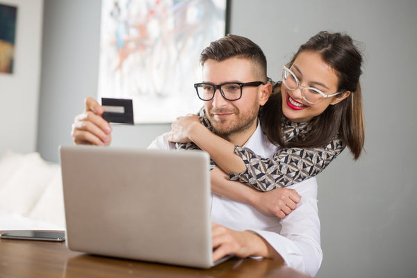 Buying Eyewear Online is the New Trend