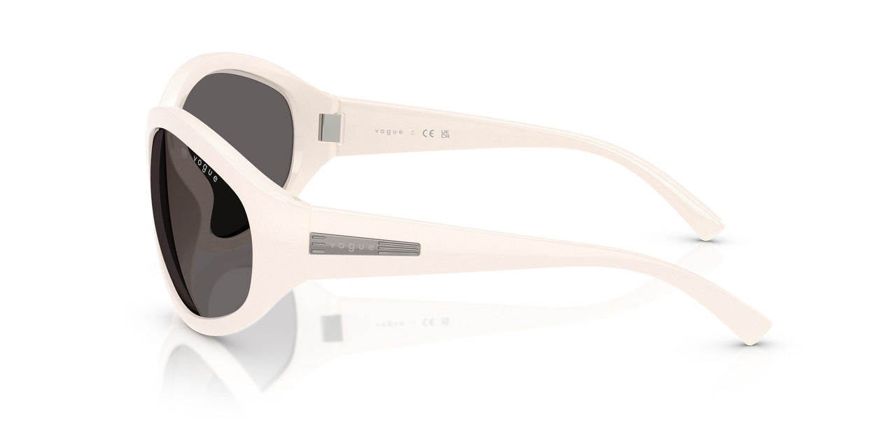 312487 - White - Black Smoke
