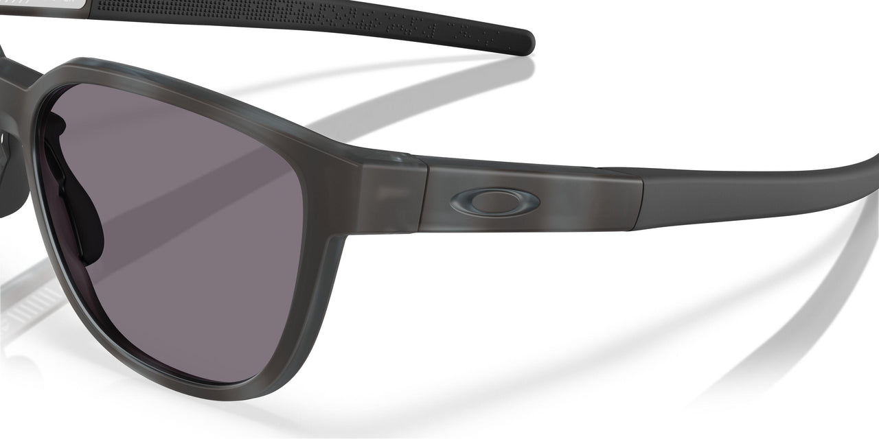 925010 - Blue - Prizm Grey Polarized