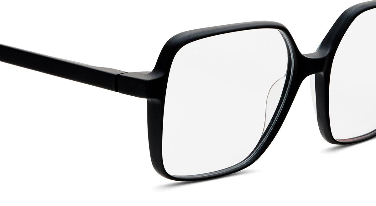 BK - Black