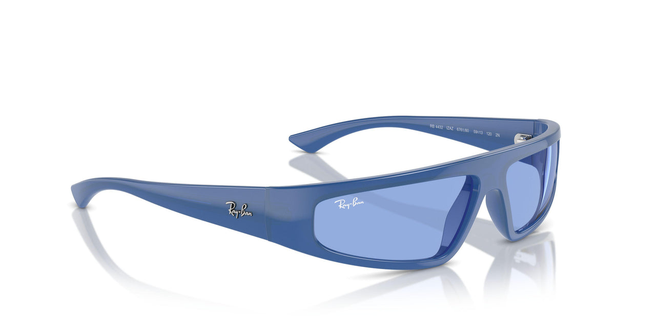 676180 - Blue - Blue