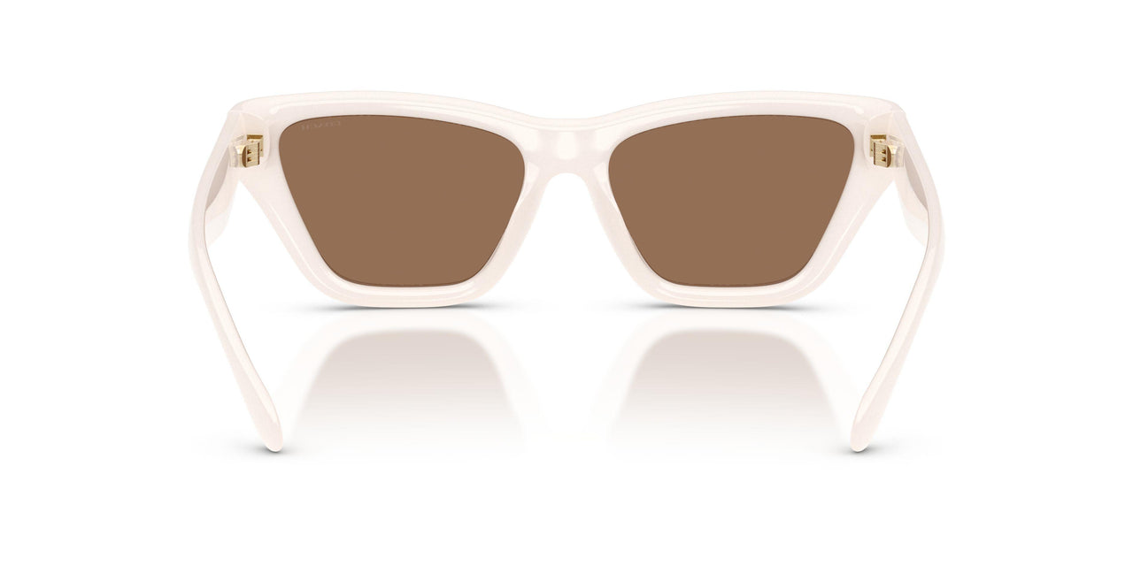 579073 - White - Brown Solid