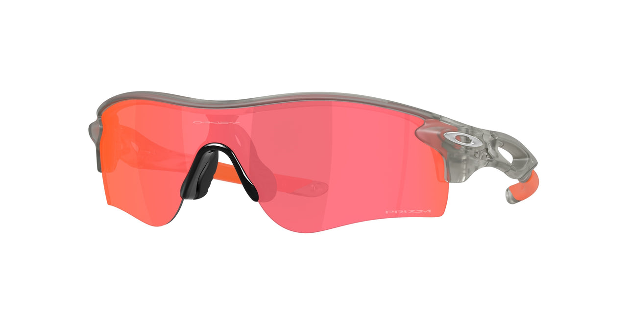 Oakley Radarlock Path 9206 Sunglasses