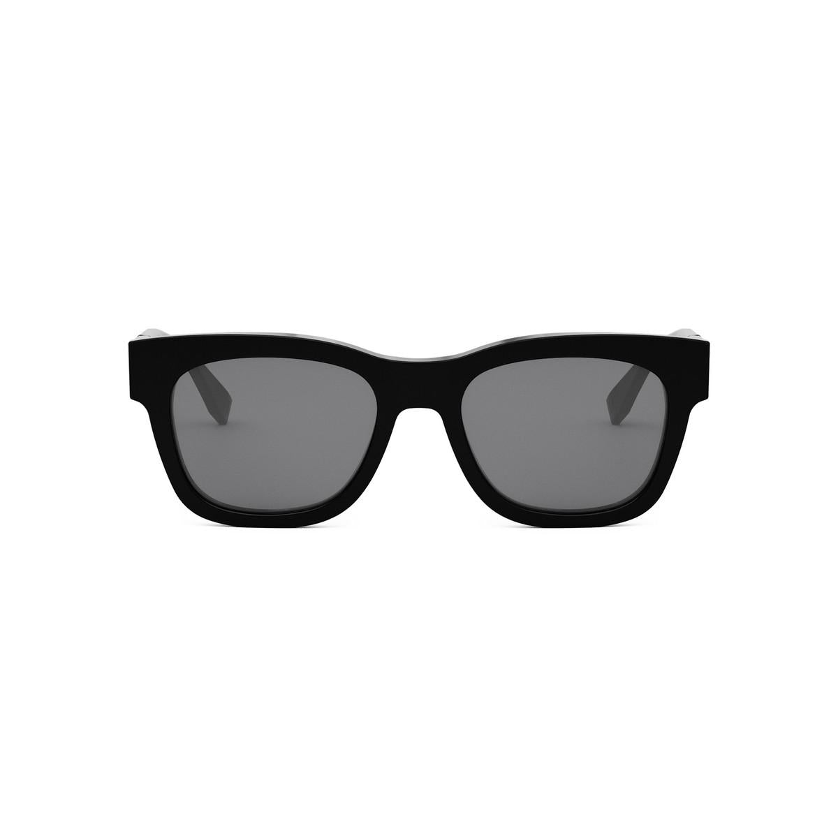 01A - Shiny Black - Grey
