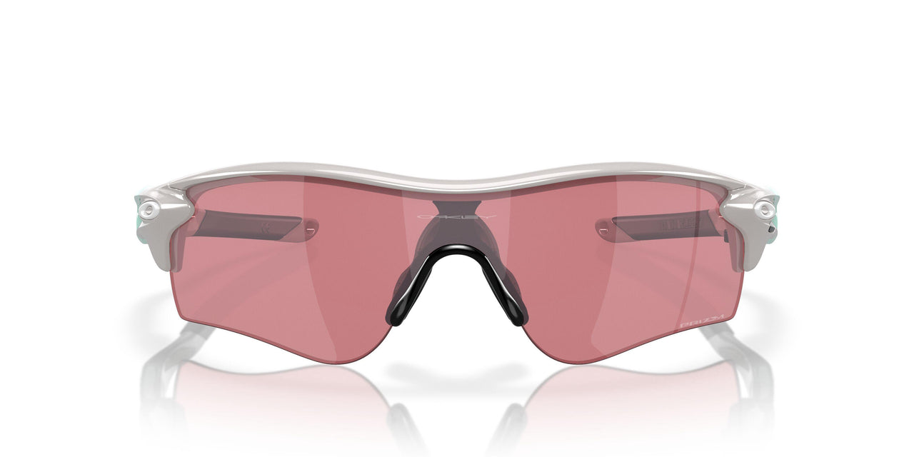 920602 - Matte White - Slate Iridium