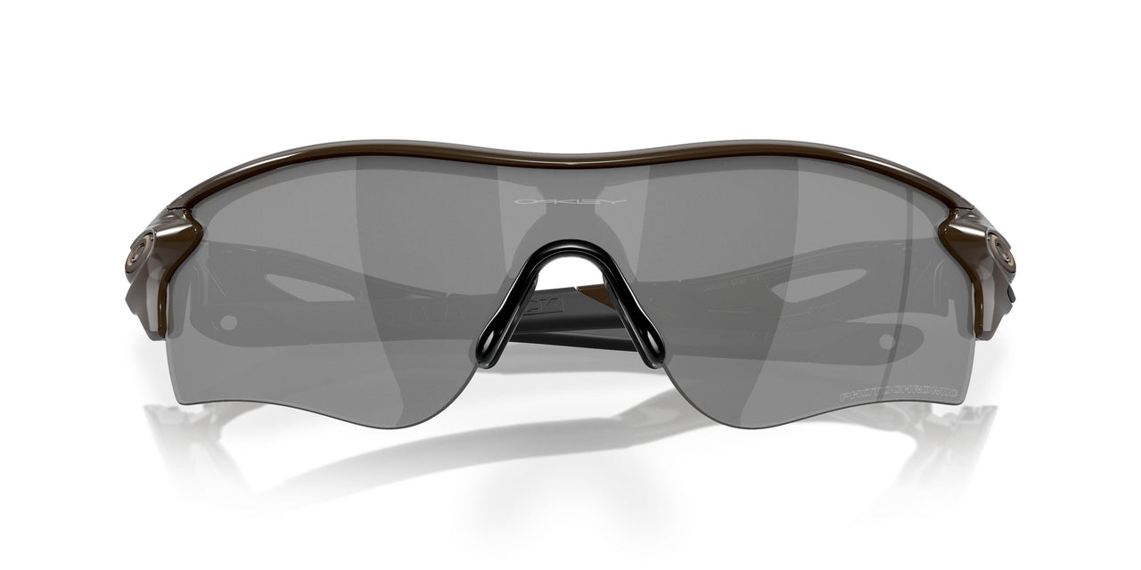 920602 - Matte White - Slate Iridium