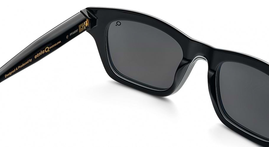 BK - Black