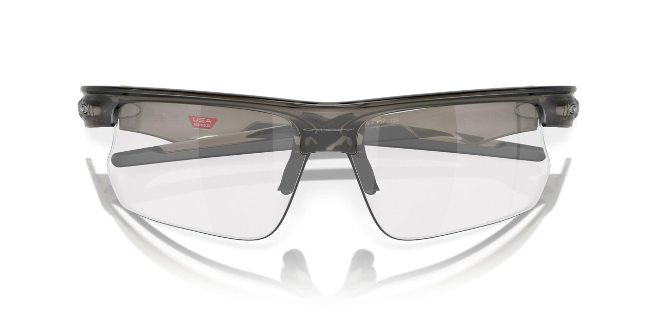 940011 - Grey - Clear To Black Iridium Photochromic
