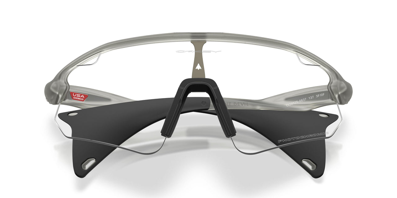 952506 - Grey - Clear To Black Iridium Photochromic