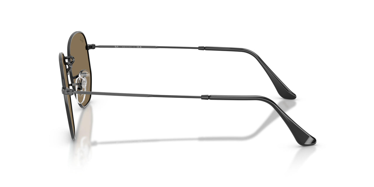002/8O - Black