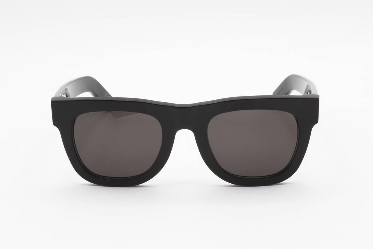 J6C - BLACK