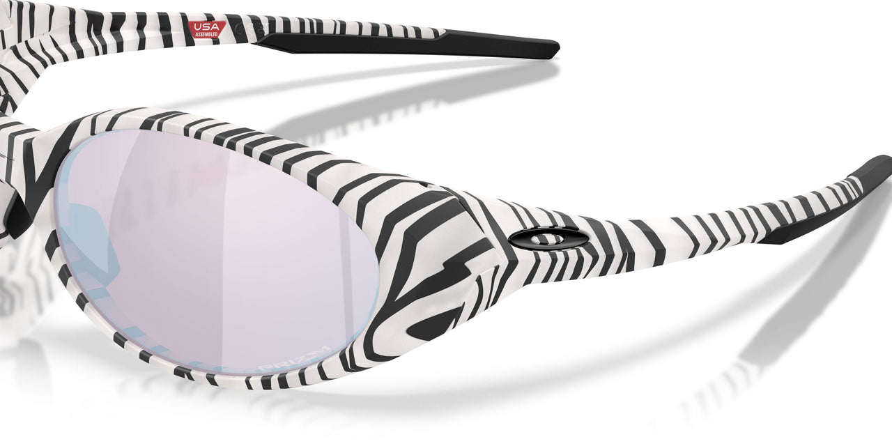 943837 - White - Prizm Snow Sapphire