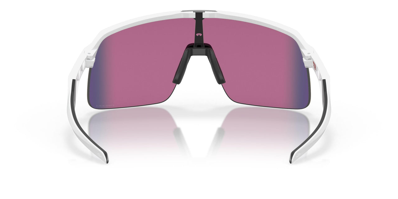 946302 - White - Prizm Road