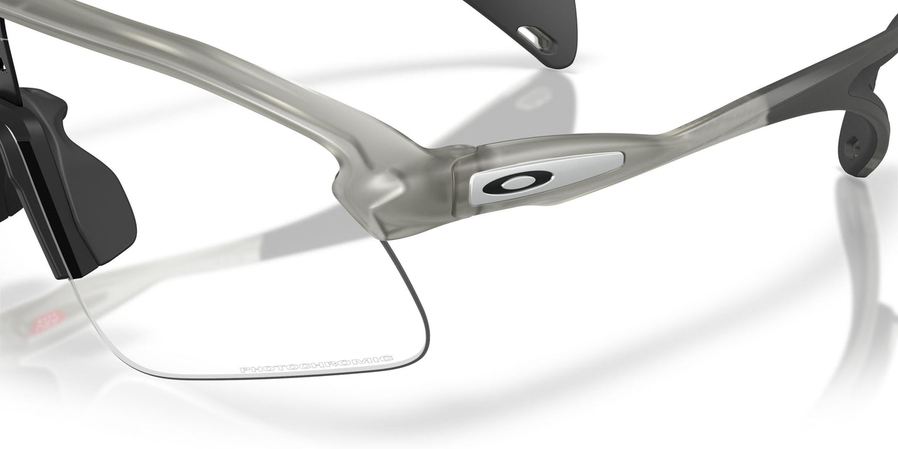 951708 - Grey - Clear To Black Iridium Photochromic