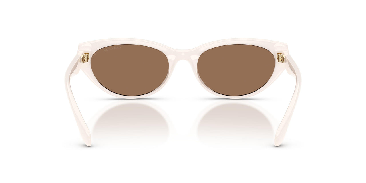 579073 - White - Brown Solid