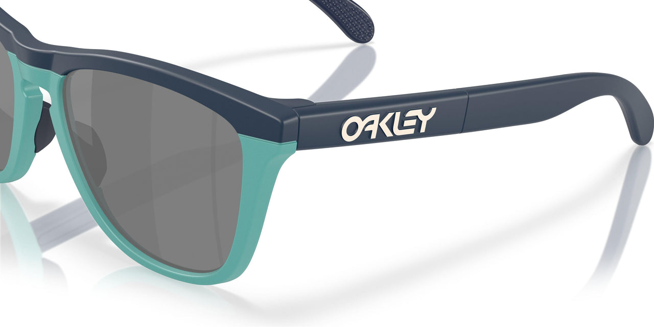 928414 - Blue - Prizm Black