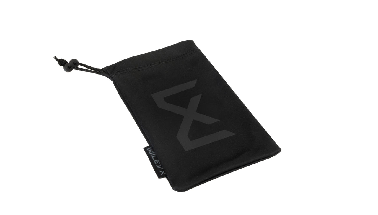 DN900 Microfiber Drawstring Bag W Extra Lens Panel, Black