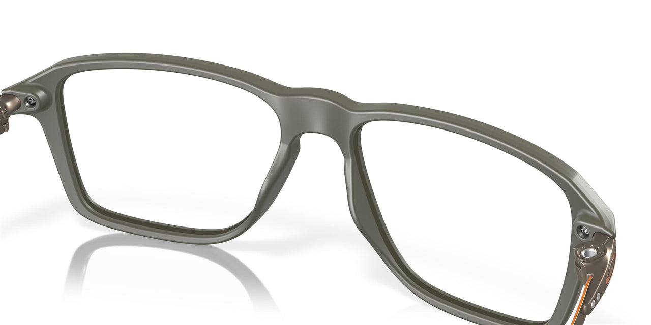 816607 - Green