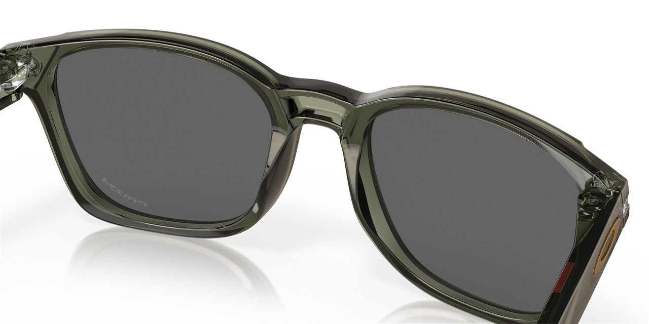 901813 - Green - Prizm Black