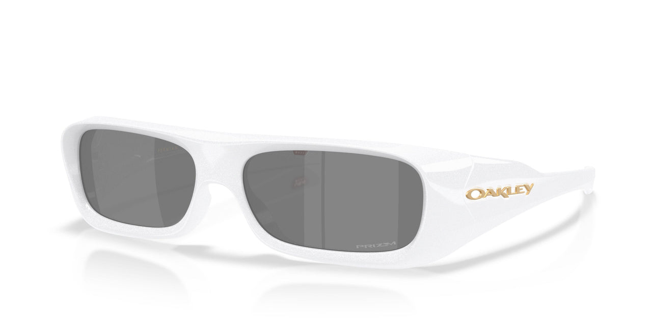 952002 - White - Prizm Black