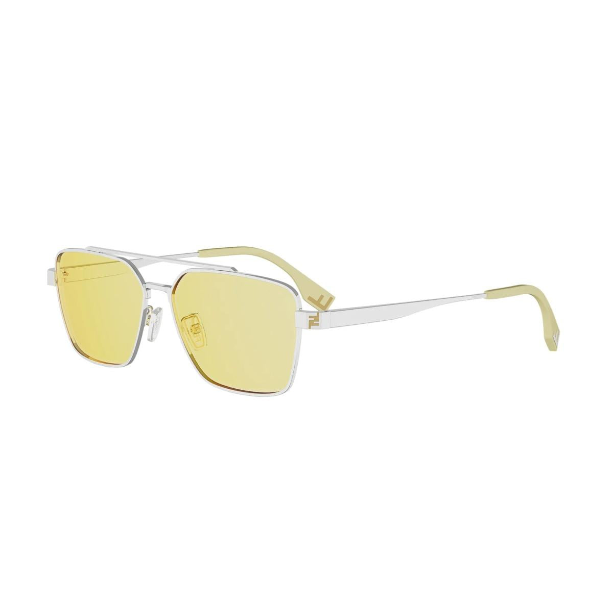 Fendi FE40211U Sunglasses