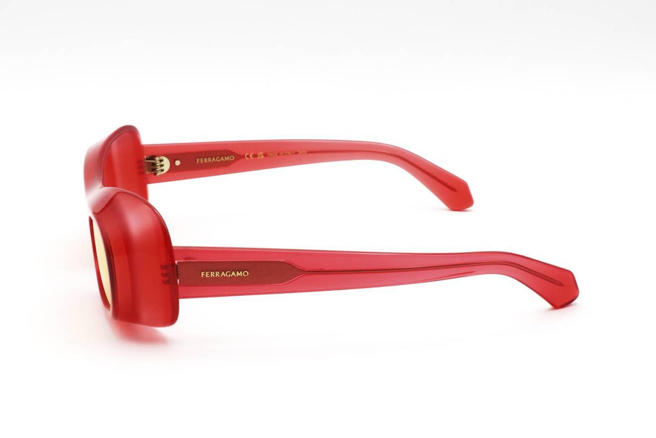 616 - TRANSPARENT RED