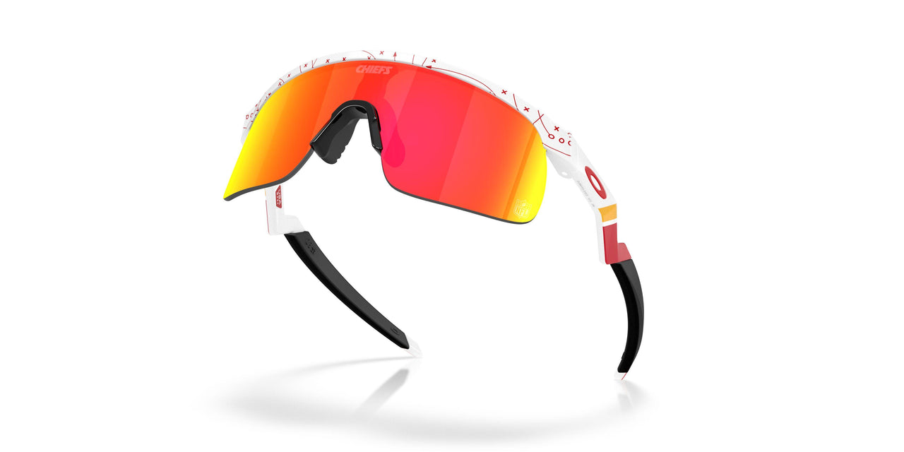 901037 - White - Prizm Ruby