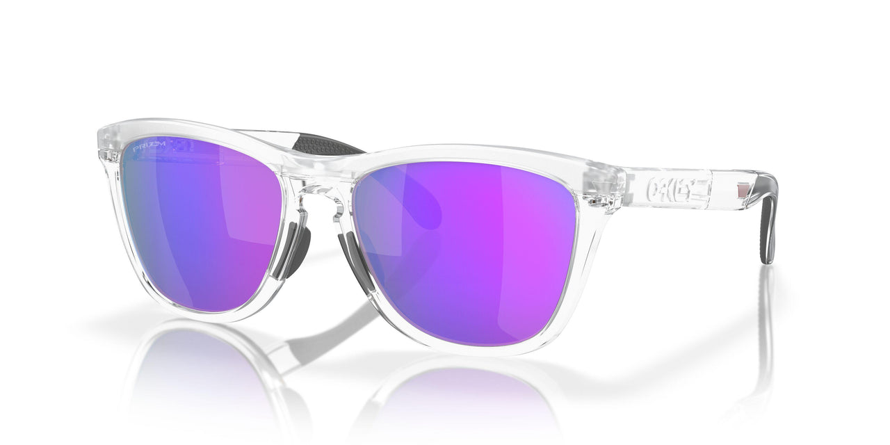 928411 - White - Prizm Violet
