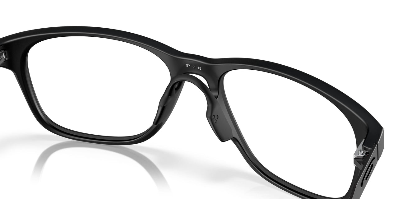 818701 - Black