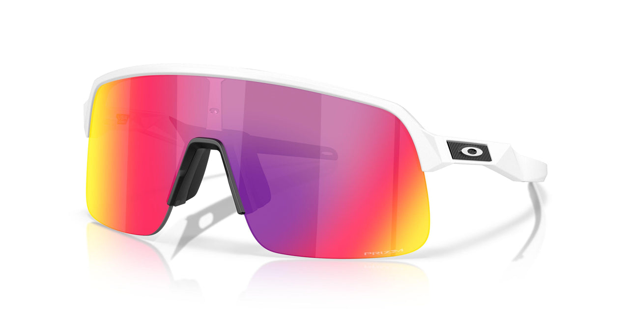 949606 - White - Prizm Road
