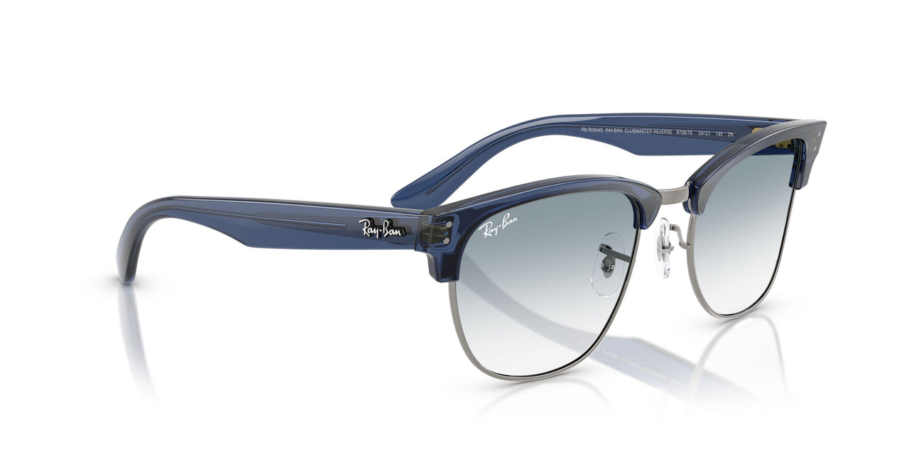 670879 - Grey - Clear Gradient Blue