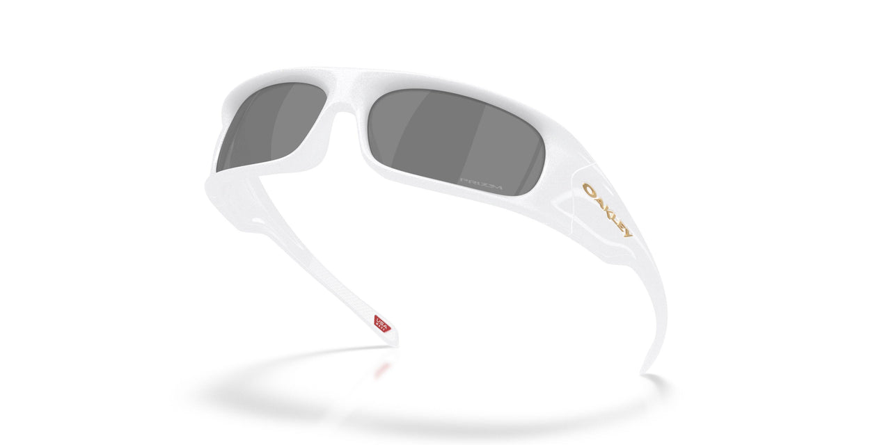 952202 - White - Prizm Black