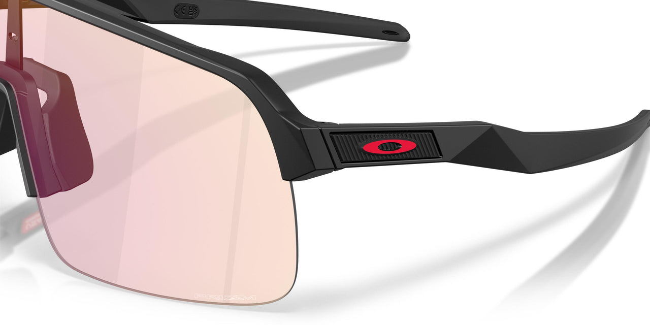 946341 - Black - Prizm Transitions Ember