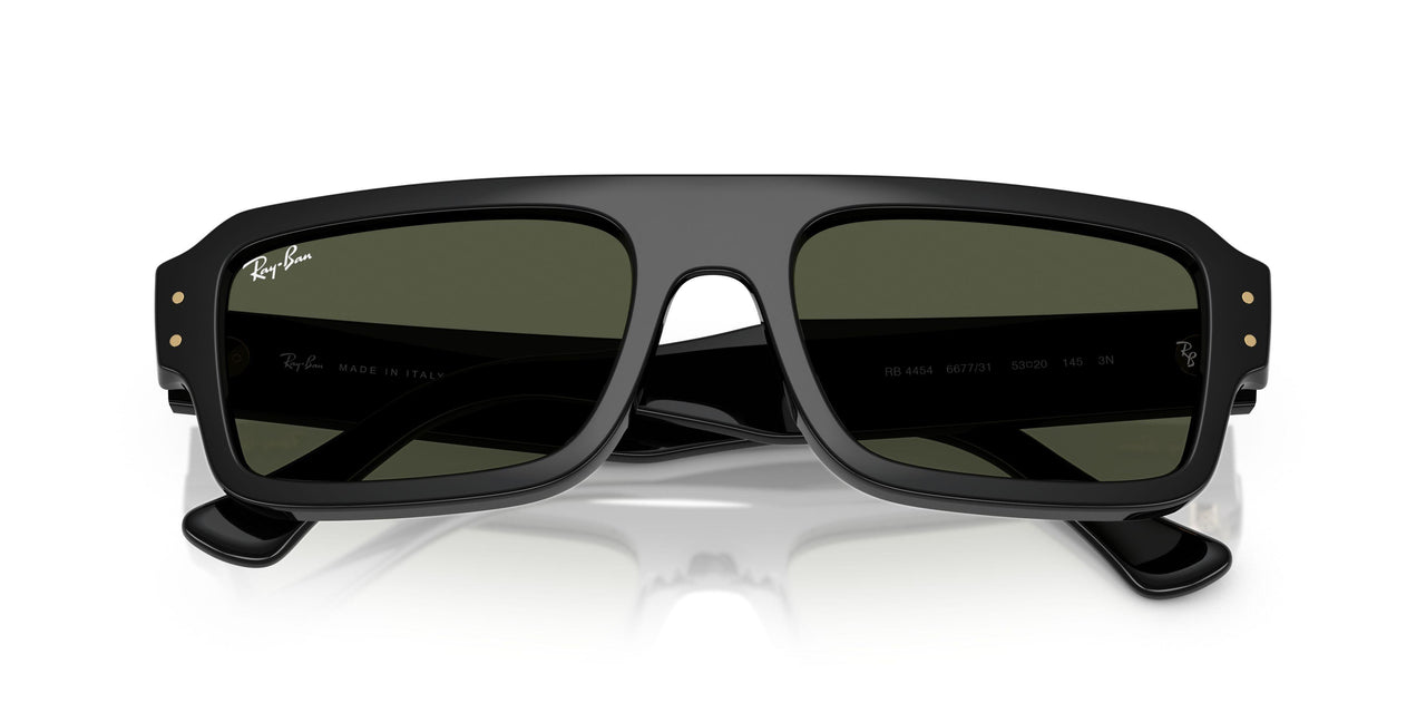 667731 - Black - Green