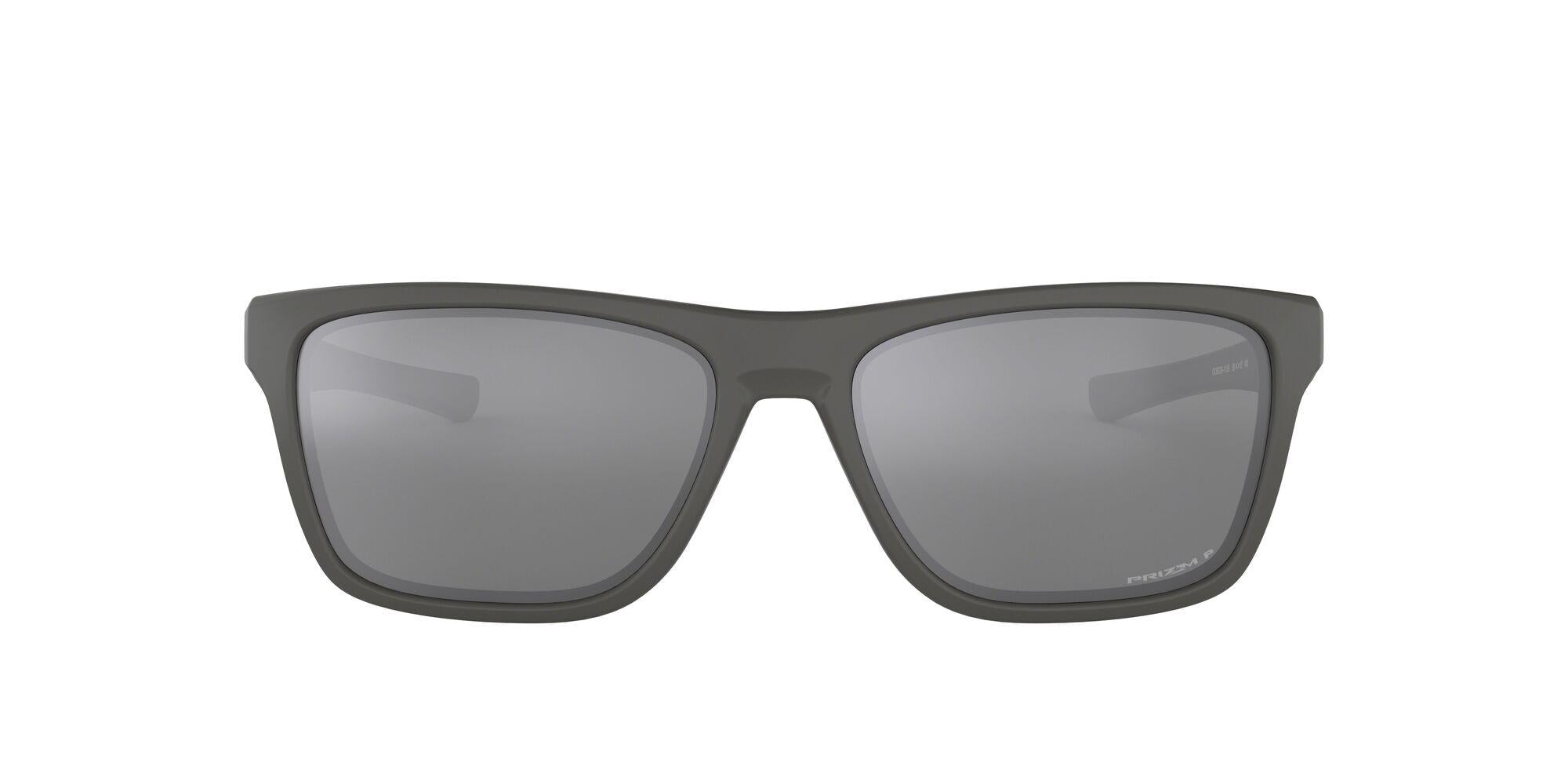 Oakley 2024 holston dimensions