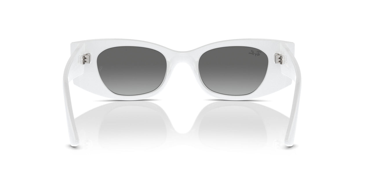 675911 - White - Grey