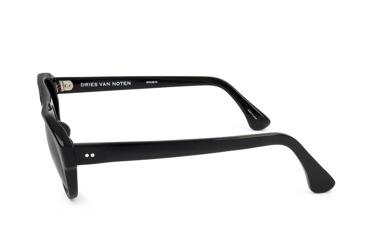 C15 - BLACK