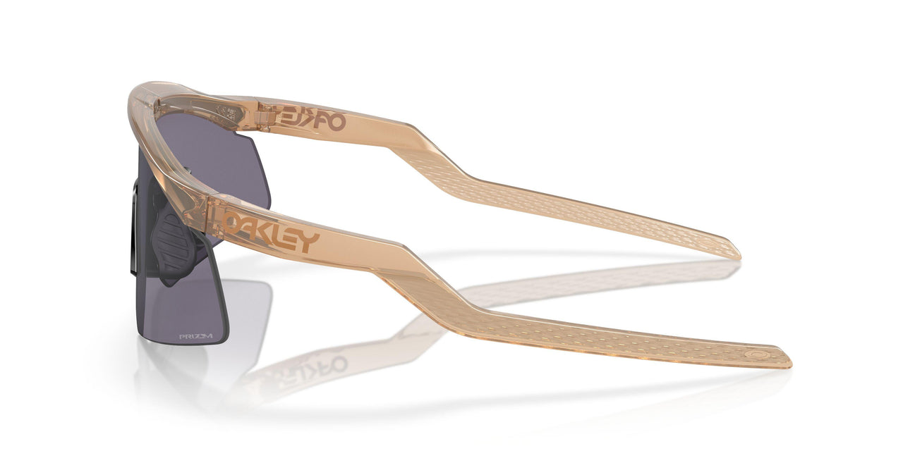 922914 - Brown - Prizm Grey