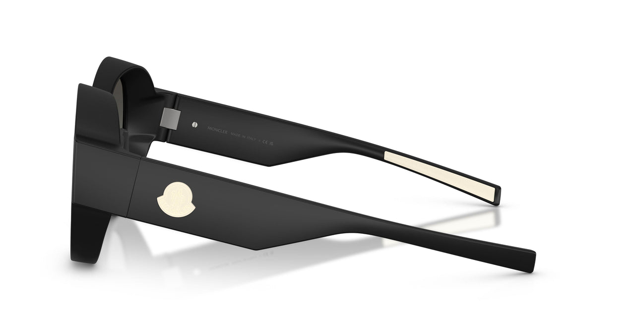 500688 - Black - Grey Mirror Silver Gradient