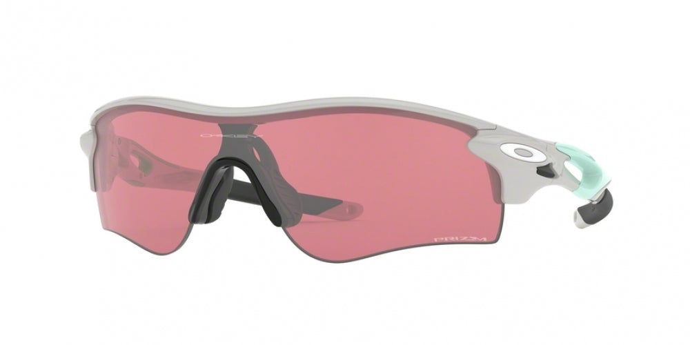 Oakley Radarlock Path 9206 Sunglasses