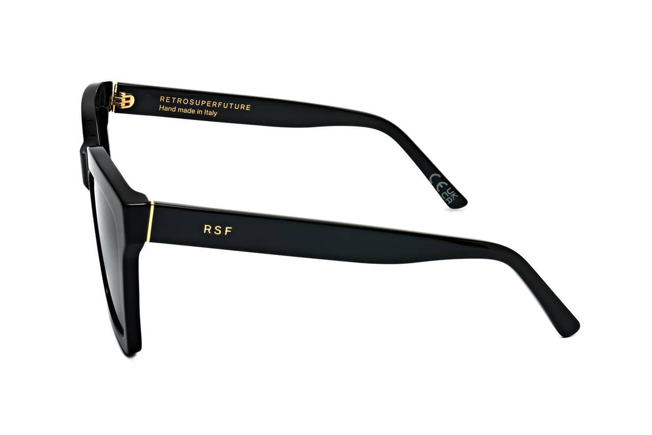 UR1 - BLACK