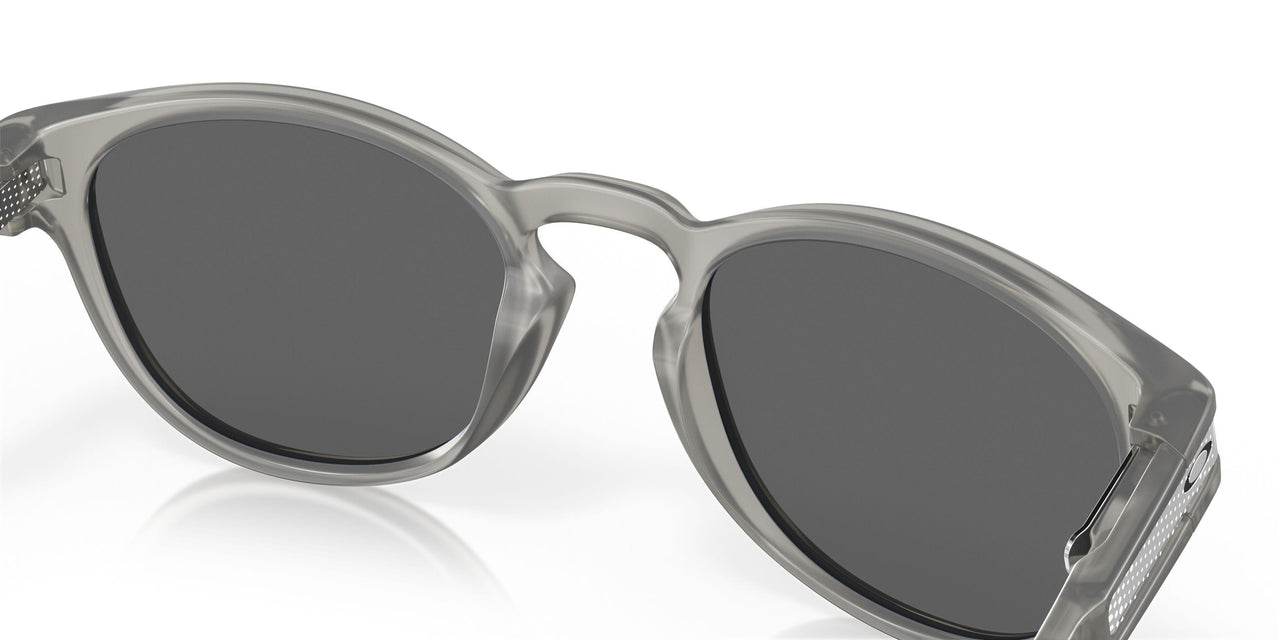 934941 - Grey - Prizm Black