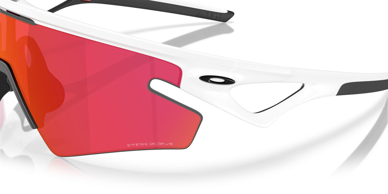 949902 - White - Prizm Field