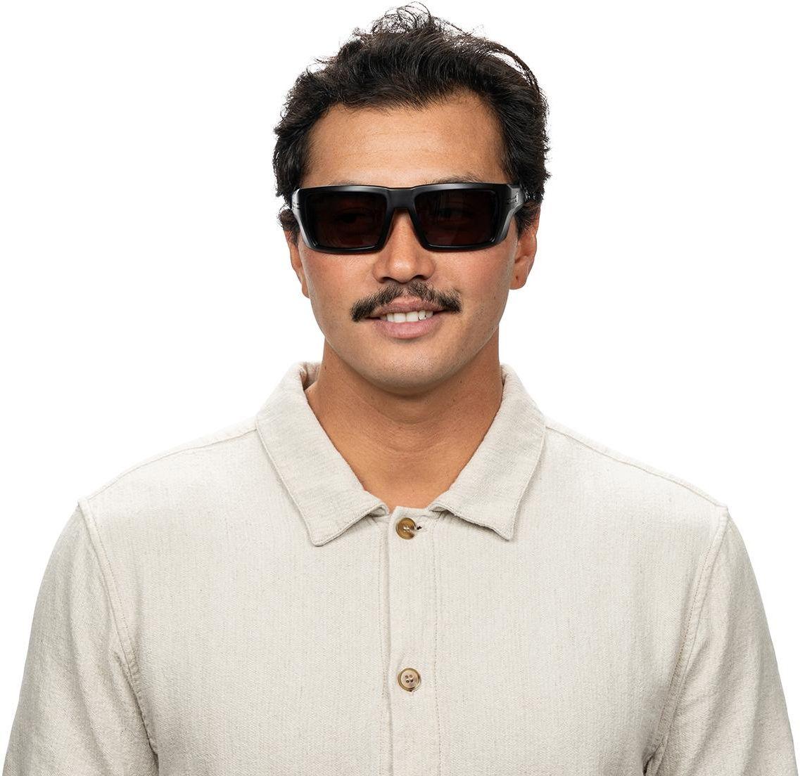 SpyOptic 670000 Sunglasses