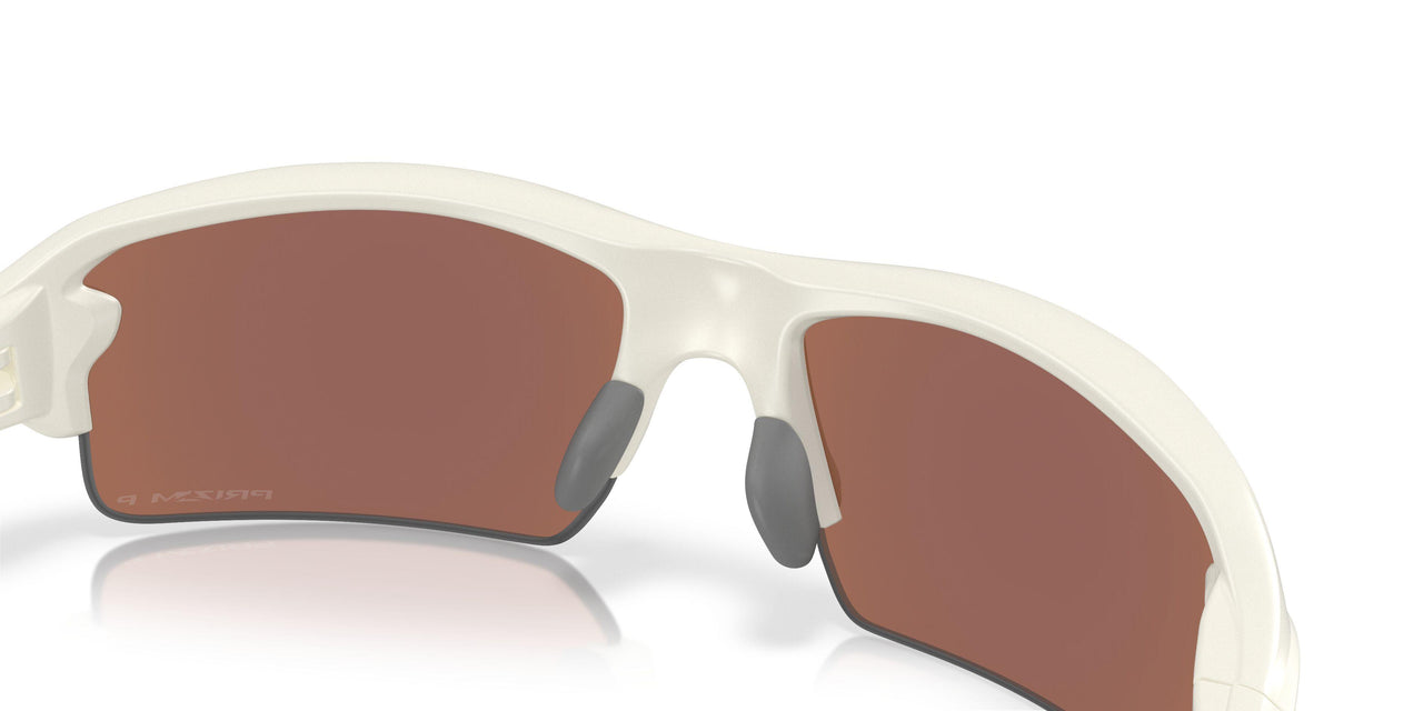 927159 - White - Prizm Deep Water Polarized