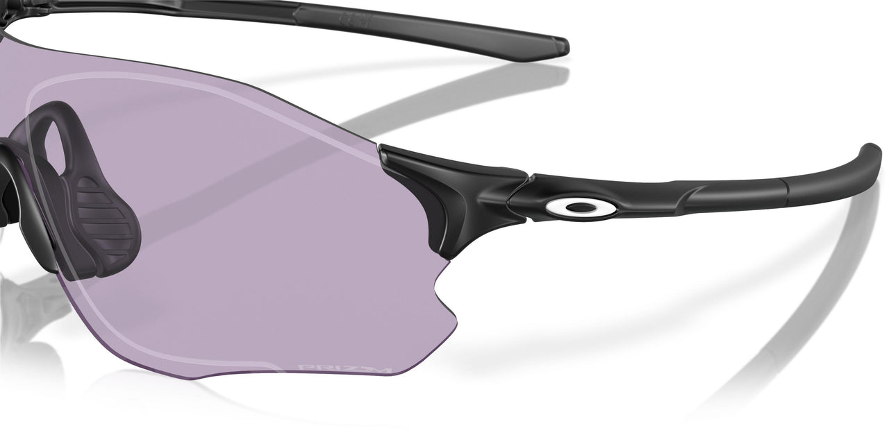 931306 - Matte White - Clear Black Photochromic