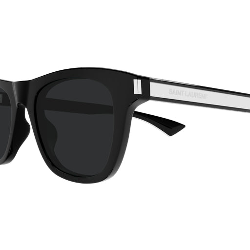 001 - Black/Crystal - Black