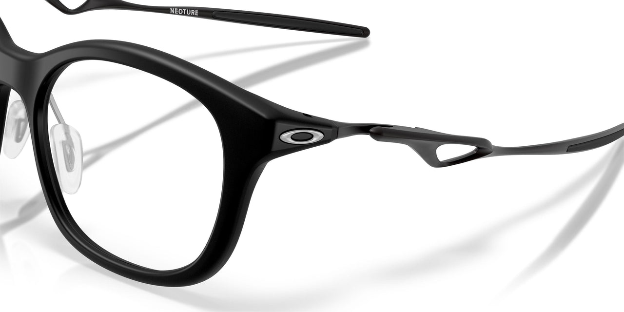 820401 - Black