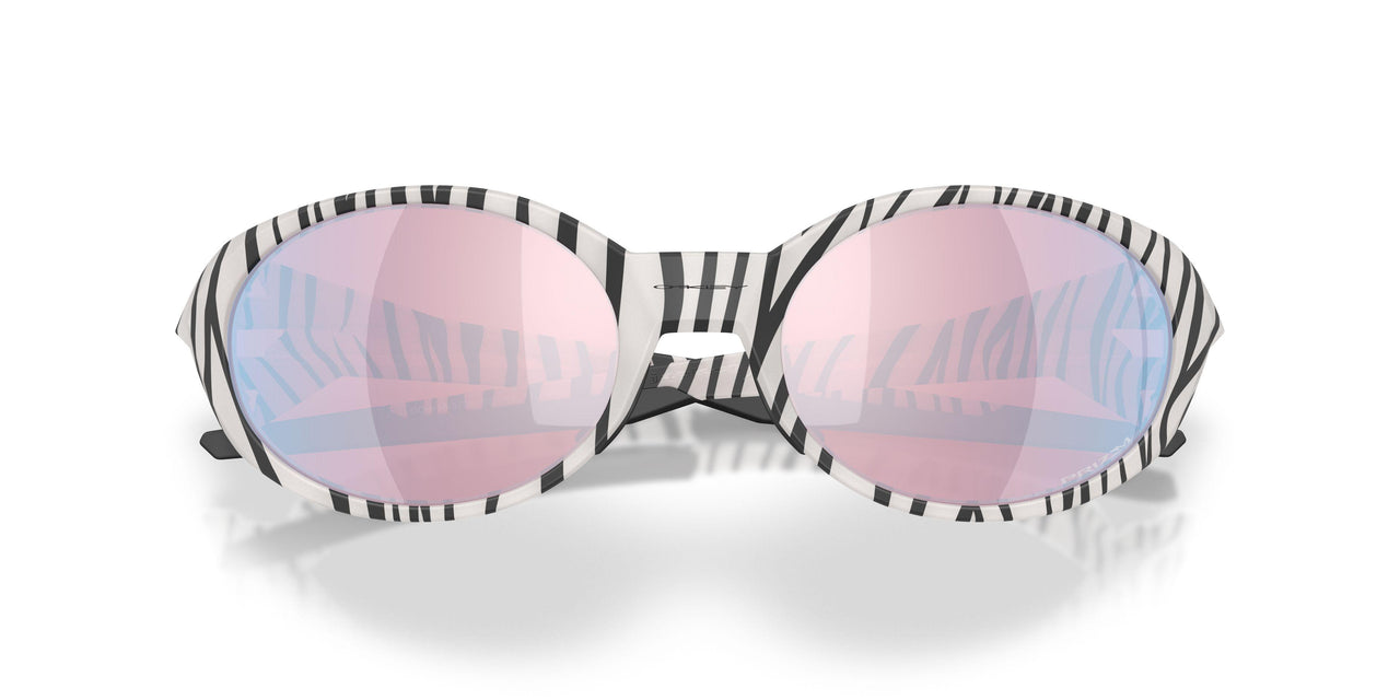 943837 - White - Prizm Snow Sapphire