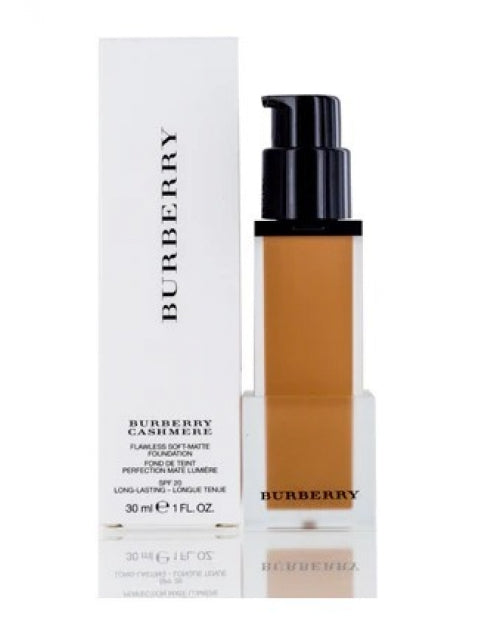 Burberry Cashmere Flawless Soft Matte Foundation